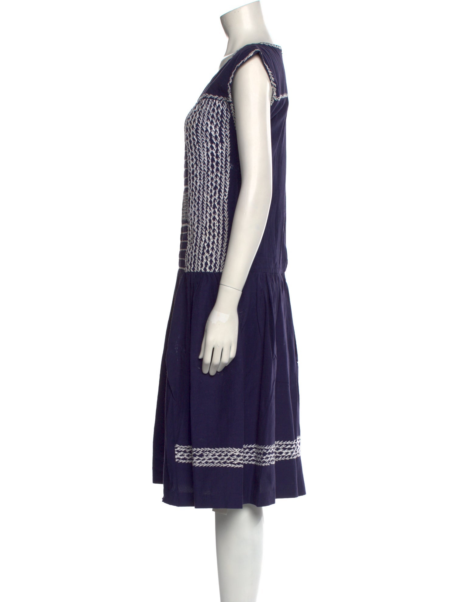 Suno Scoop Neck Midi Length Dress