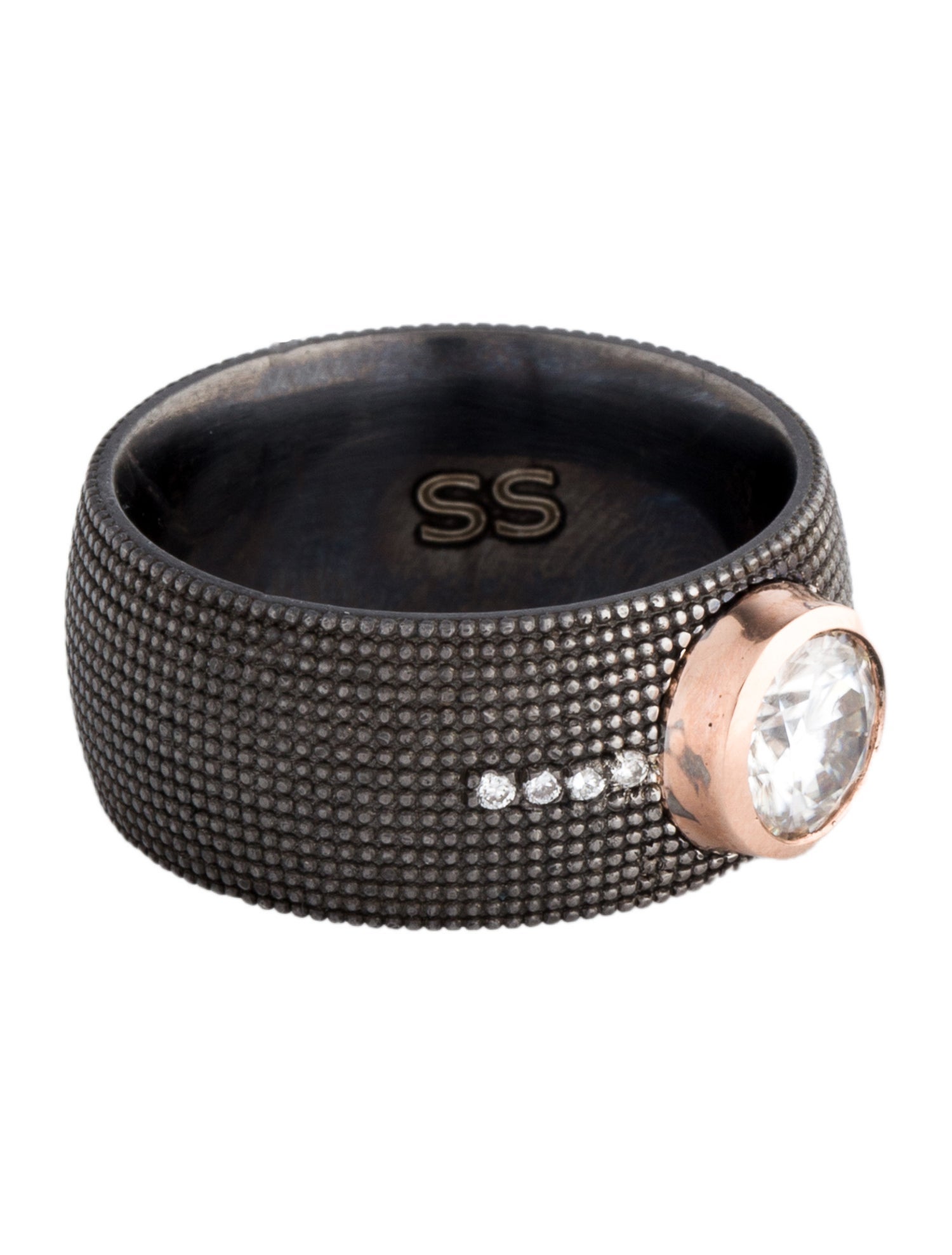 Suneera Moissanite & Diamond Band