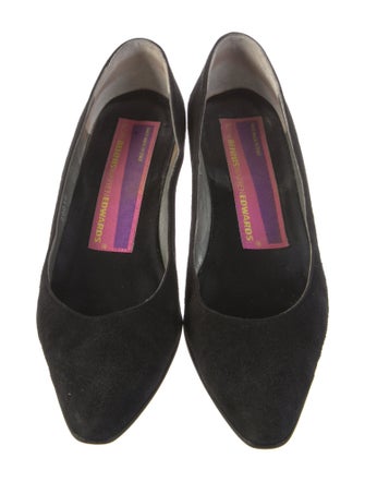 Susan Bennis/Warren Edwards Suede Pumps