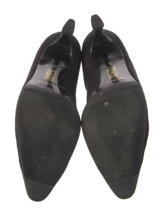 Susan Bennis/Warren Edwards Suede Pumps