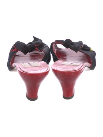 Susan Bennis/Warren Edwards Leather Floral Print Slides