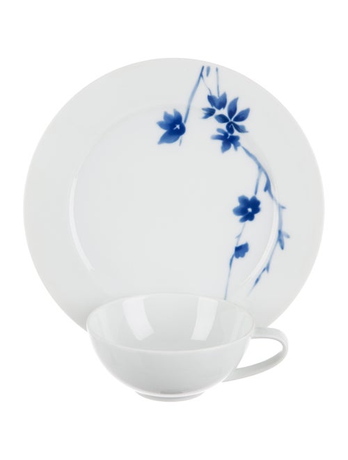 Swid Powell 12-Piece Calvin Klein Birch Tableware Set