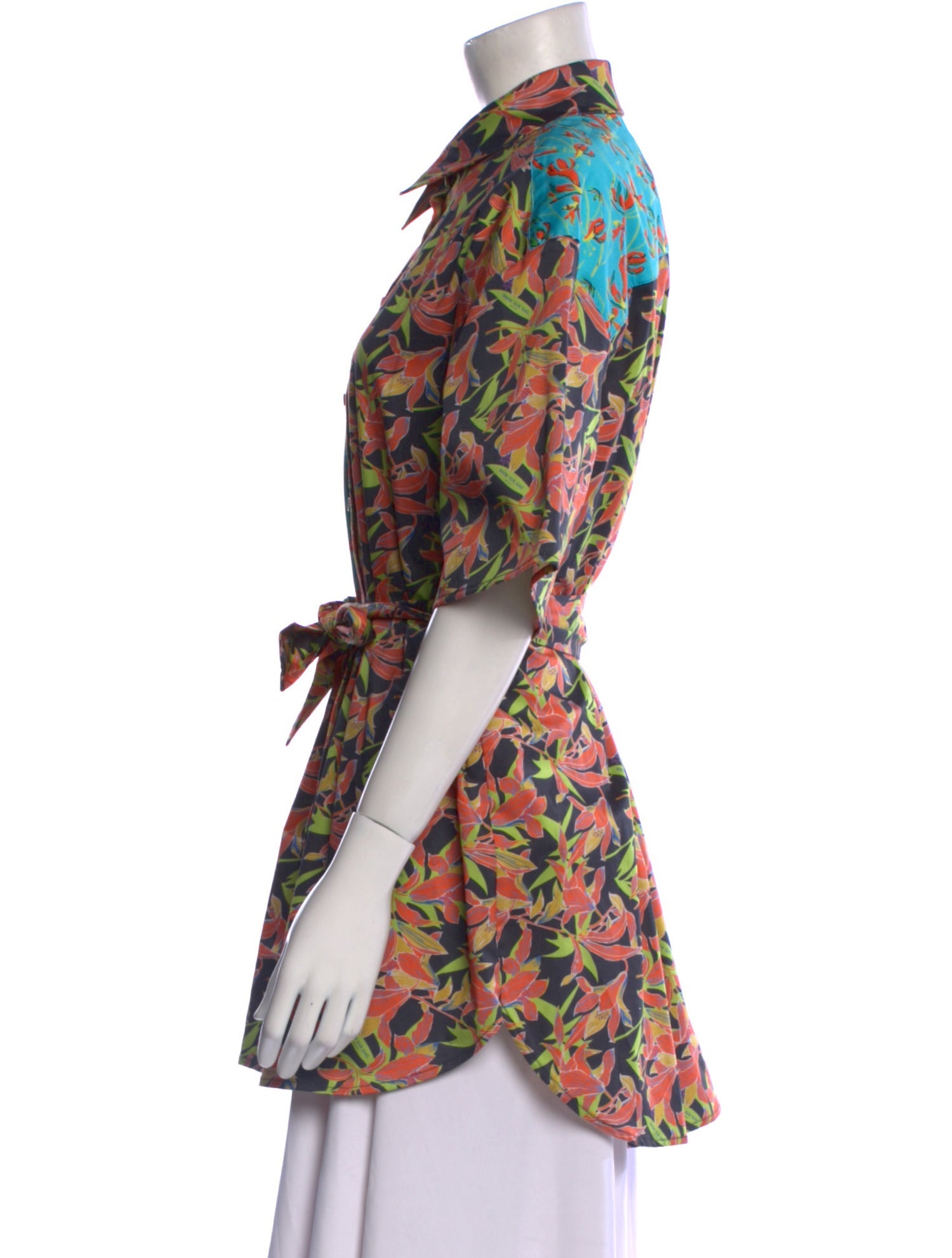 Snow Xue Gao Printed Short Sleeve Button-Up Top w/ Tags