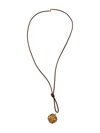 Syna 18K Diamond Flower Pendant Necklace