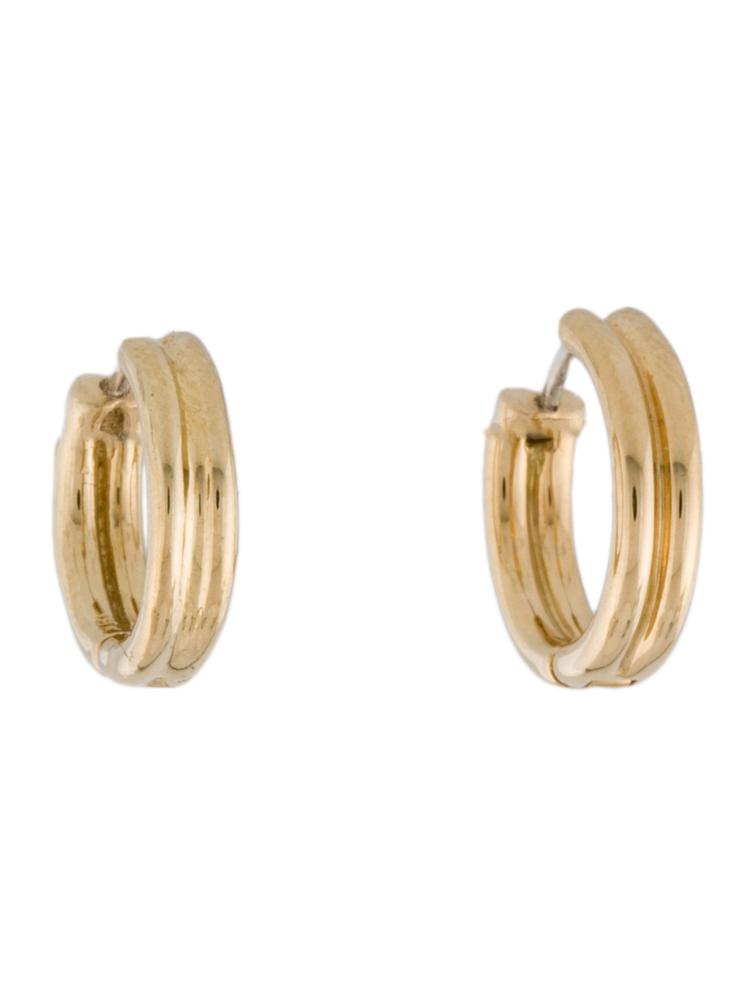 Syna 18K Huggie Earrings