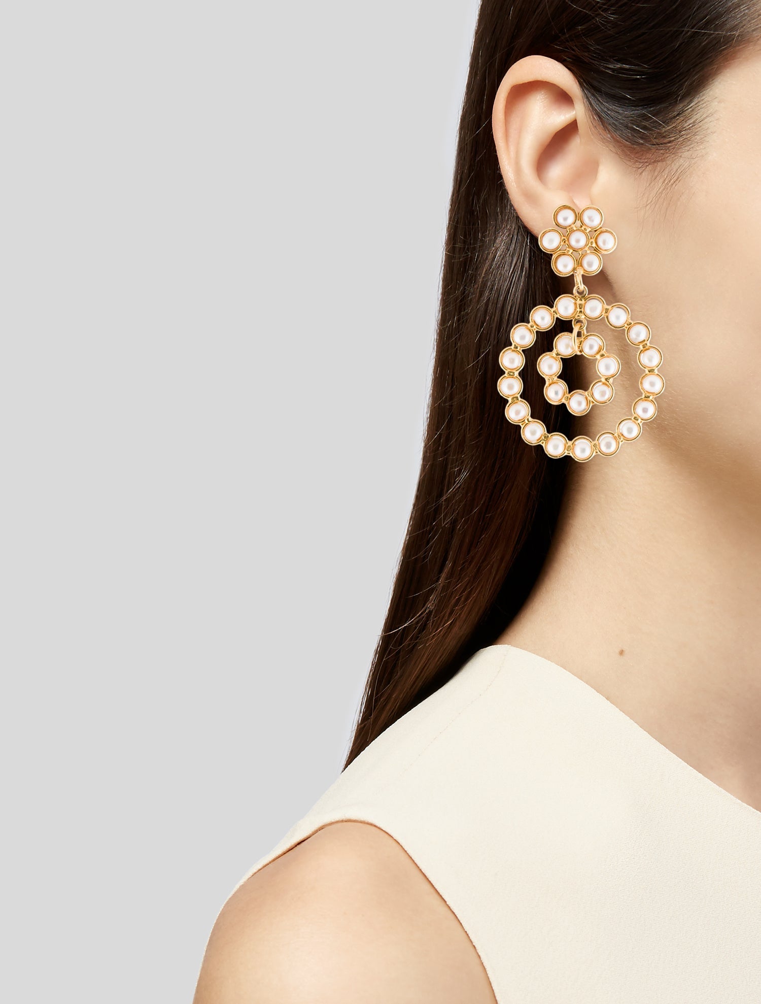 Sylvia Toledano Pearl Happy Flower Clip-On Earrings