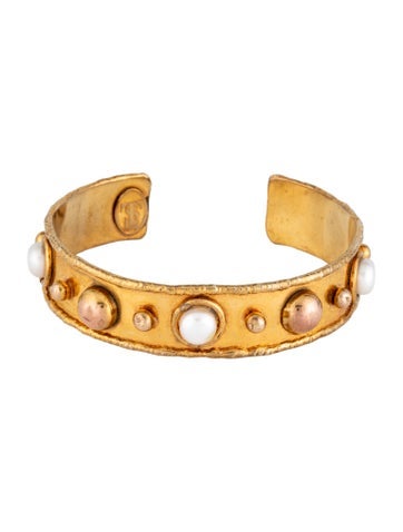 Pre-owned Sylvia Toledano Pearl Cuff Bracelet, 6.75" In Multicolor