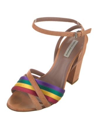 Tabitha Simmons Tabitha Simmons