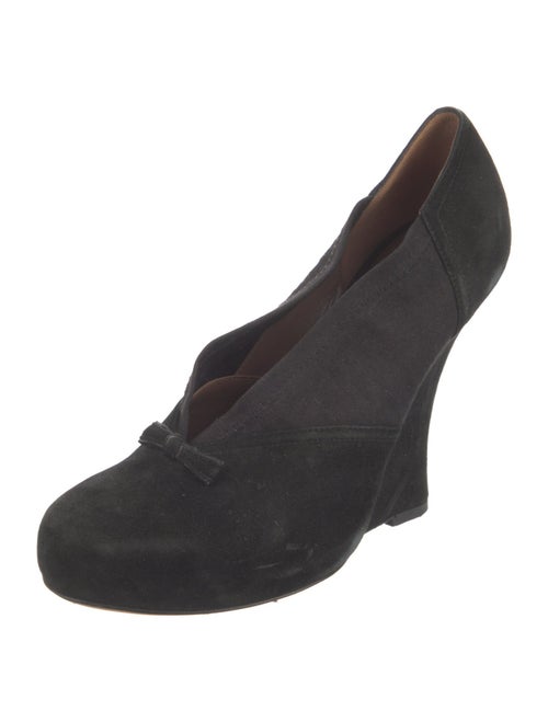 Tabitha Simmons Suede Bow Accents Pumps