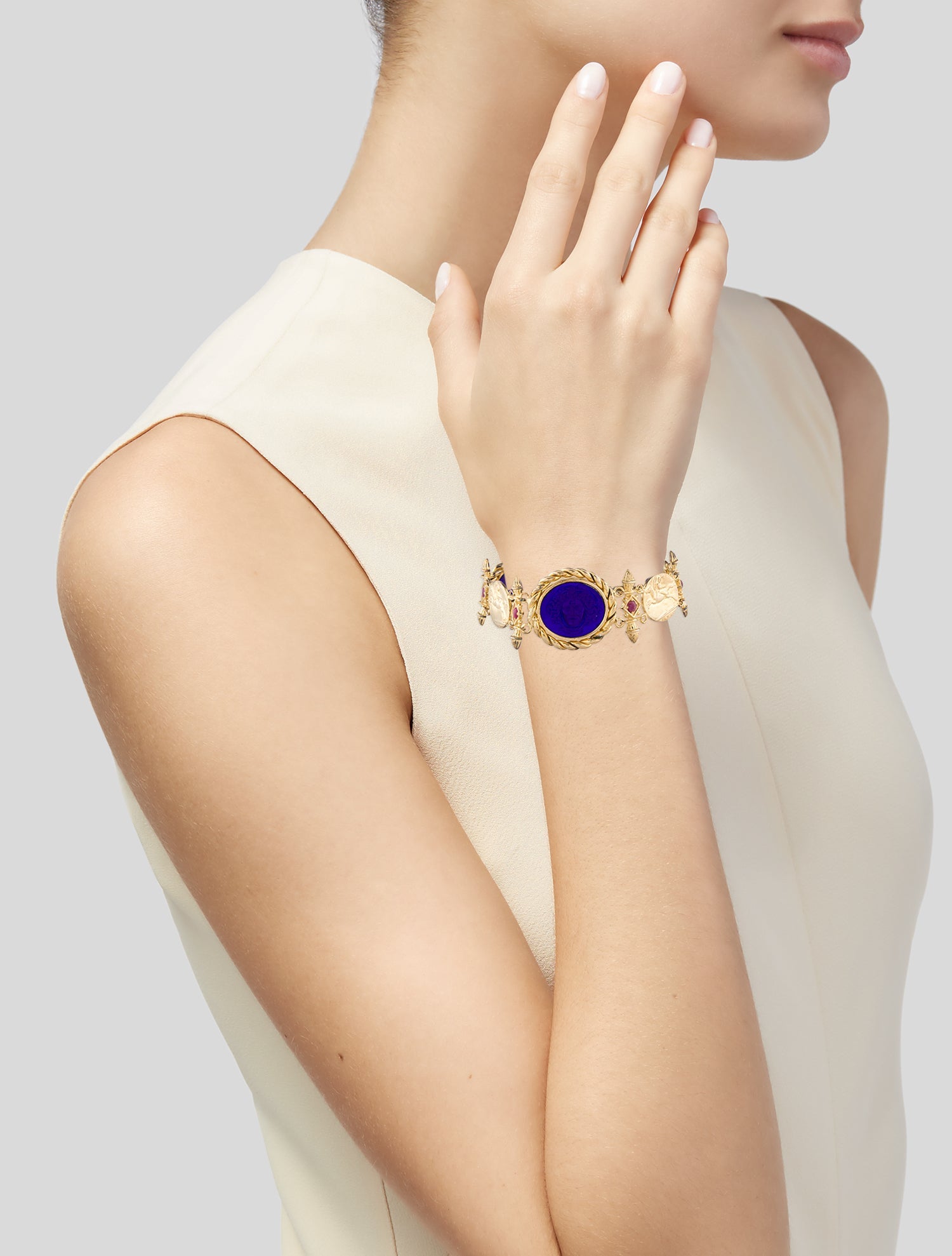 Tagliamonte Venetian Glass Cameo & Ruby Link Bracelet