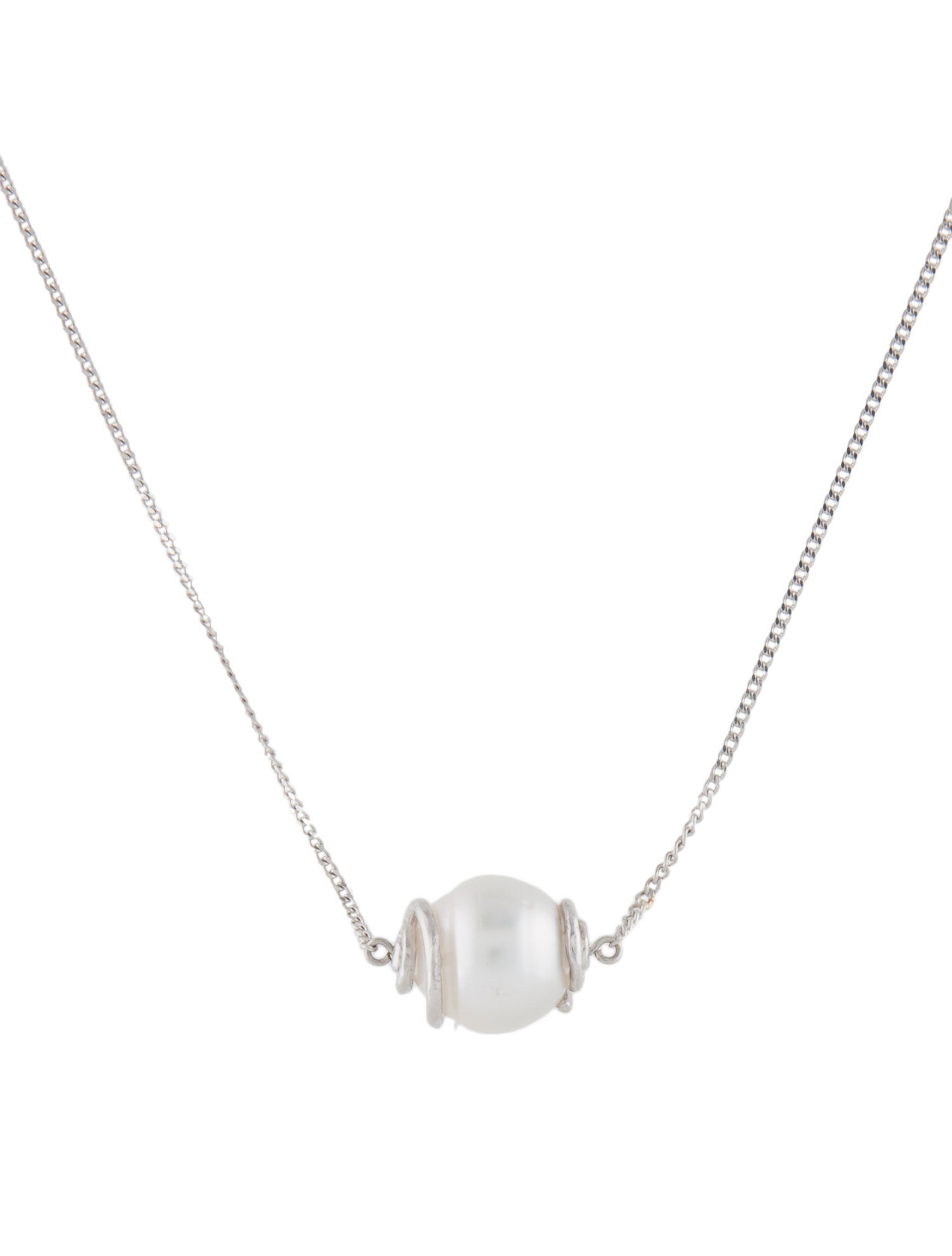 Tasaki Platinum Pearl Pendant Necklace