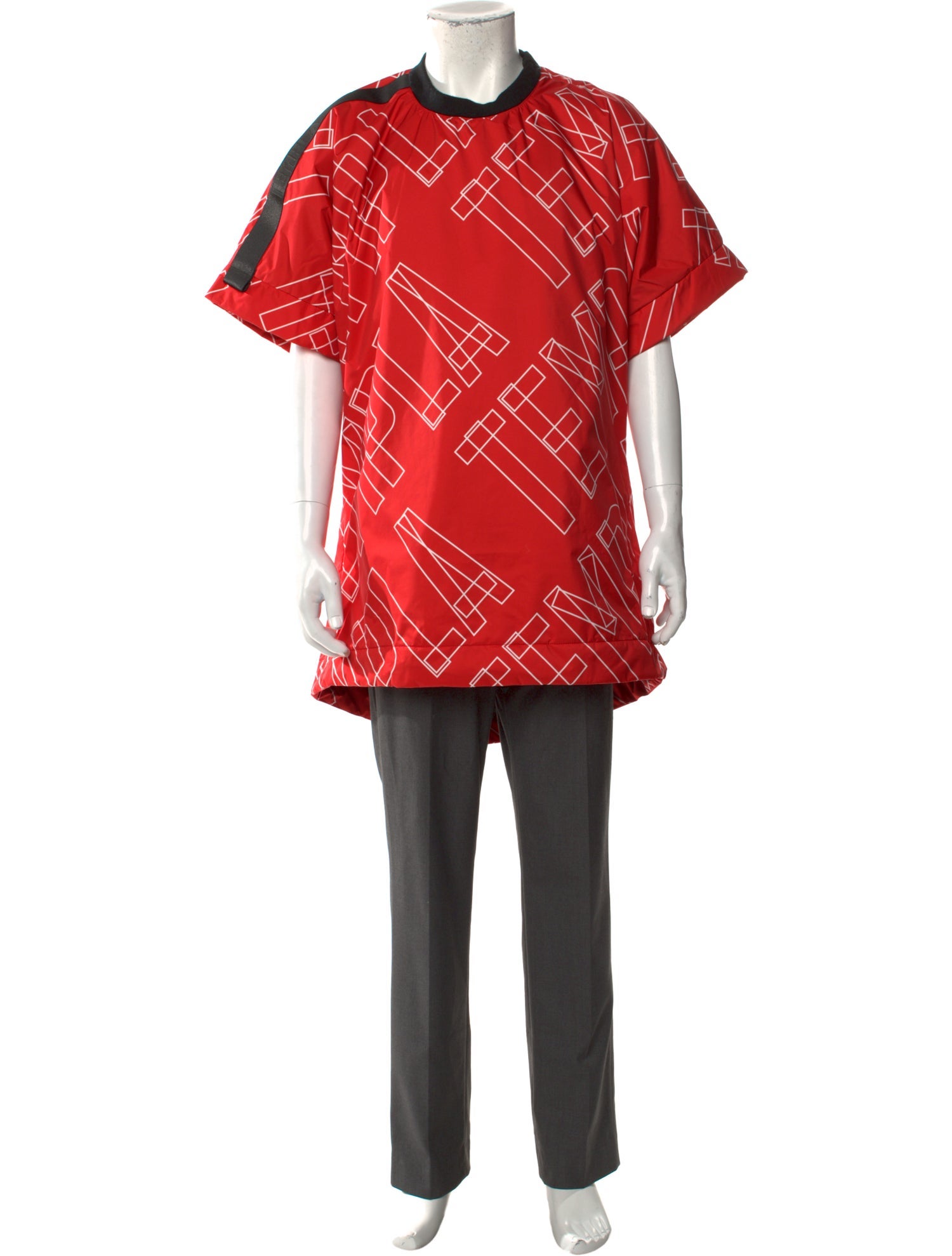 Templa Graphic Print V-Neck T-Shirt