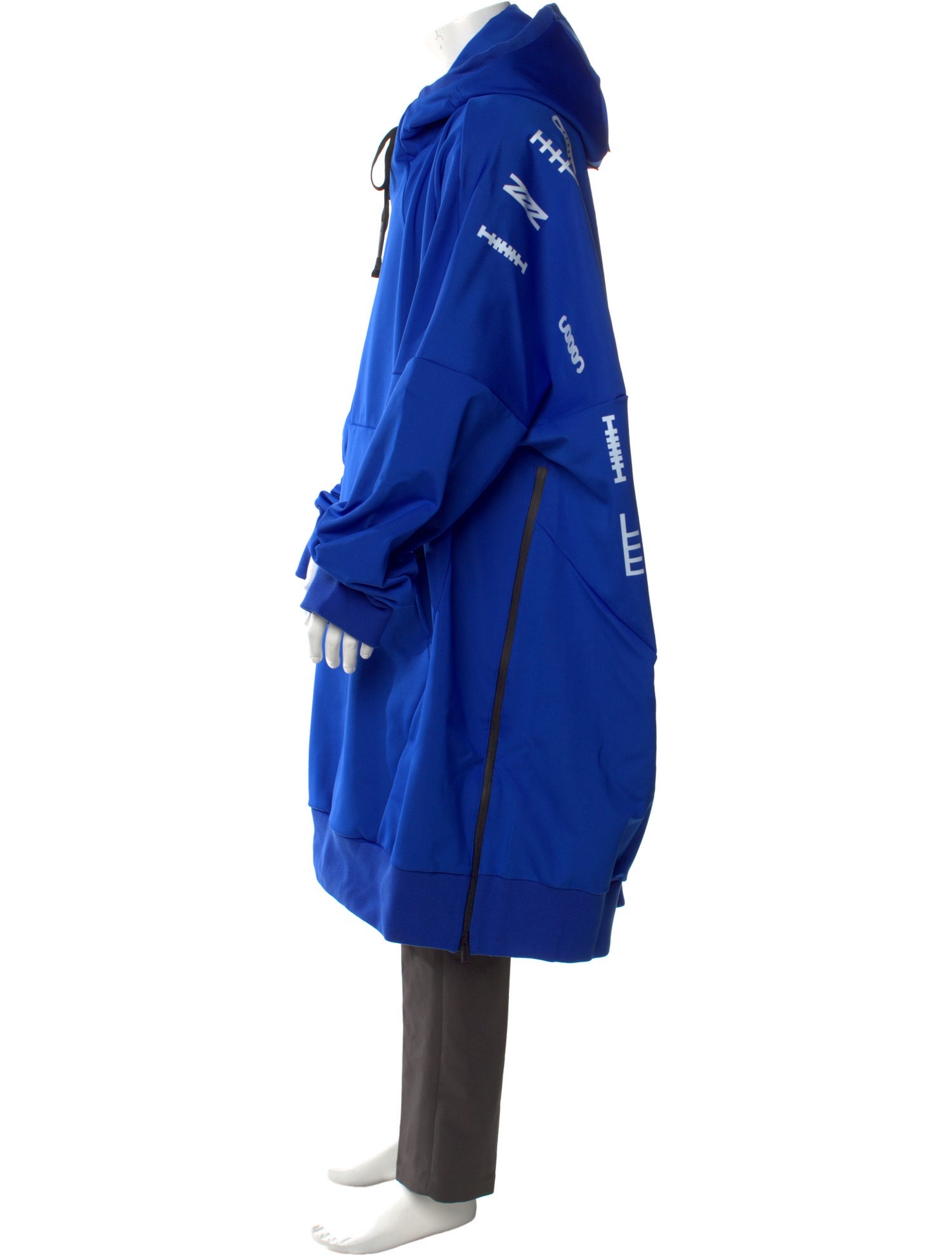 Templa Crew Neck Long Sleeve Hoodie