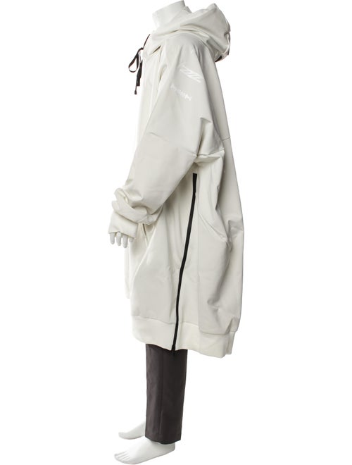 Templa Graphic Print Turtleneck Hoodie