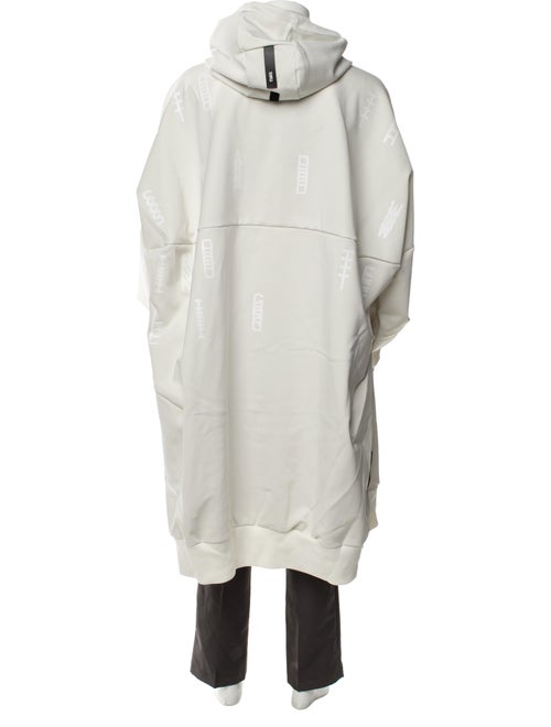 Templa Graphic Print Turtleneck Hoodie