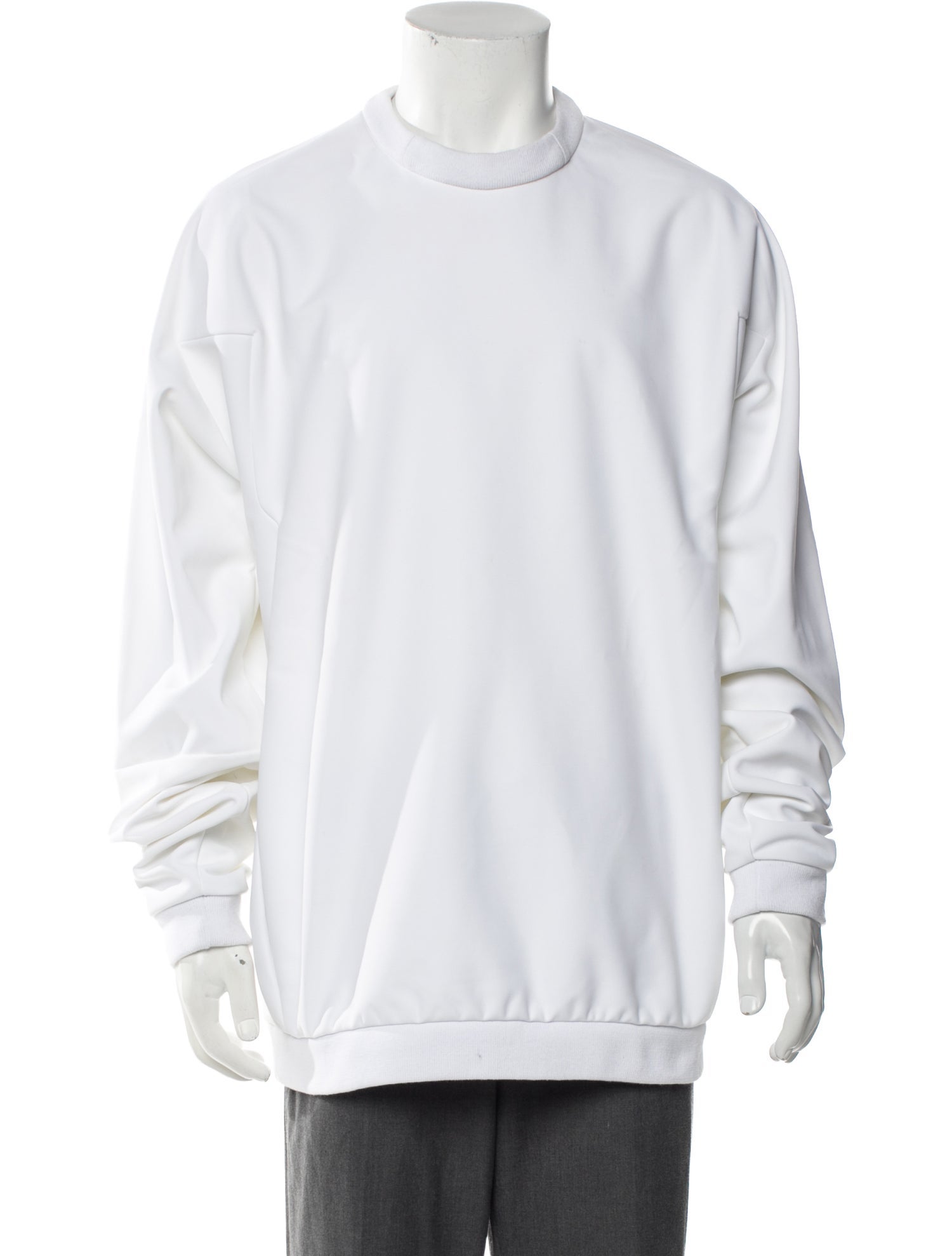 Templa Crew Neck Long Sleeve Sweatshirt