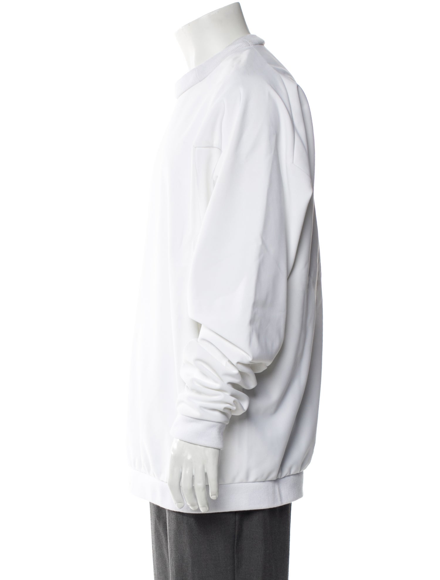 Templa Crew Neck Long Sleeve Sweatshirt
