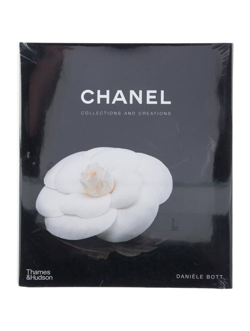 Thames & Hudson Chanel: Collections and Creations