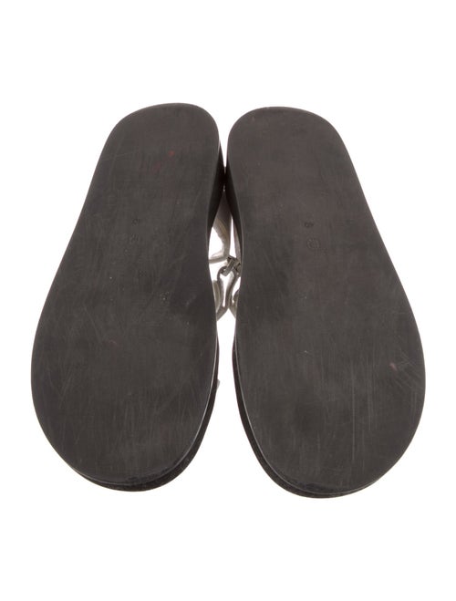 The Row Hook and Loop Neoprene Slides