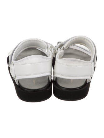 The Row Hook-and-Loop Neoprene Slides