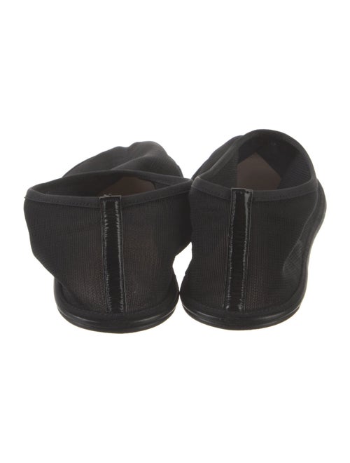 The Row Mesh Flats