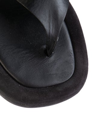 The Row Ginza Leather Flip Flops