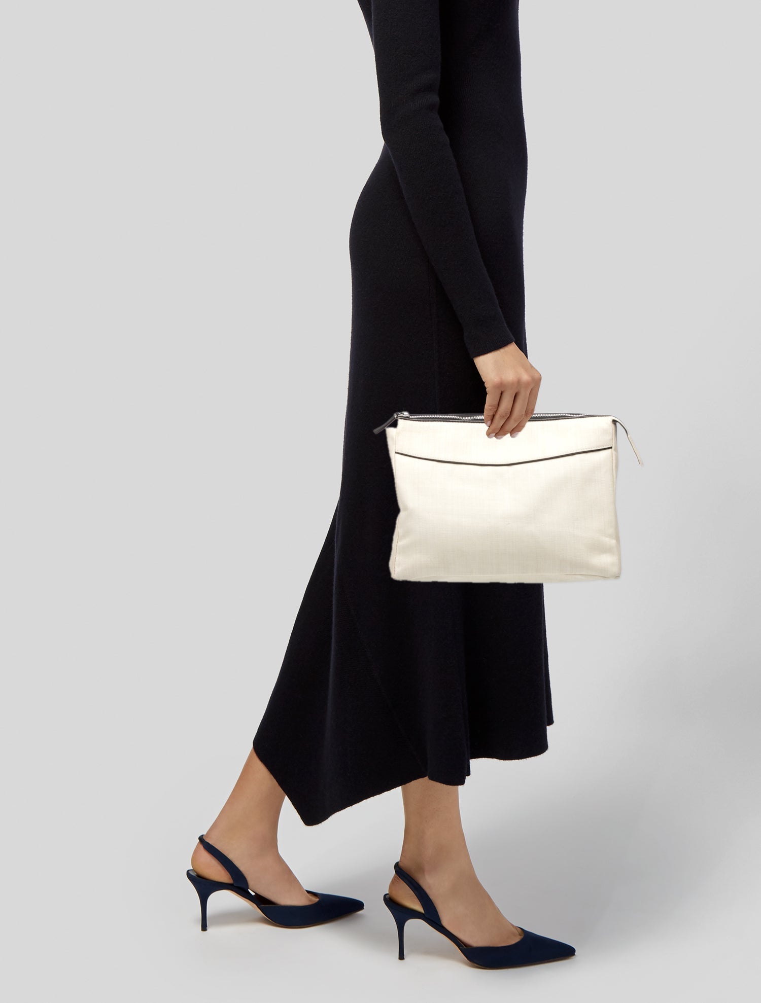 The Row Jute Portfolio