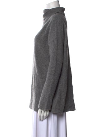 The Row Cashmere Turtleneck Sweater