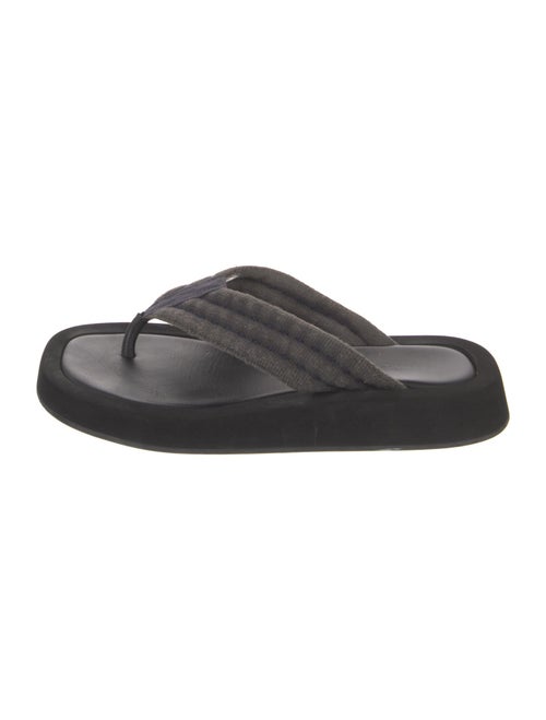 The Row Ginza Slides