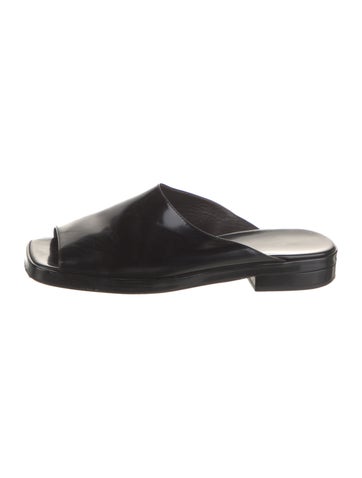Pre-owned The Row Leather Slides In Black