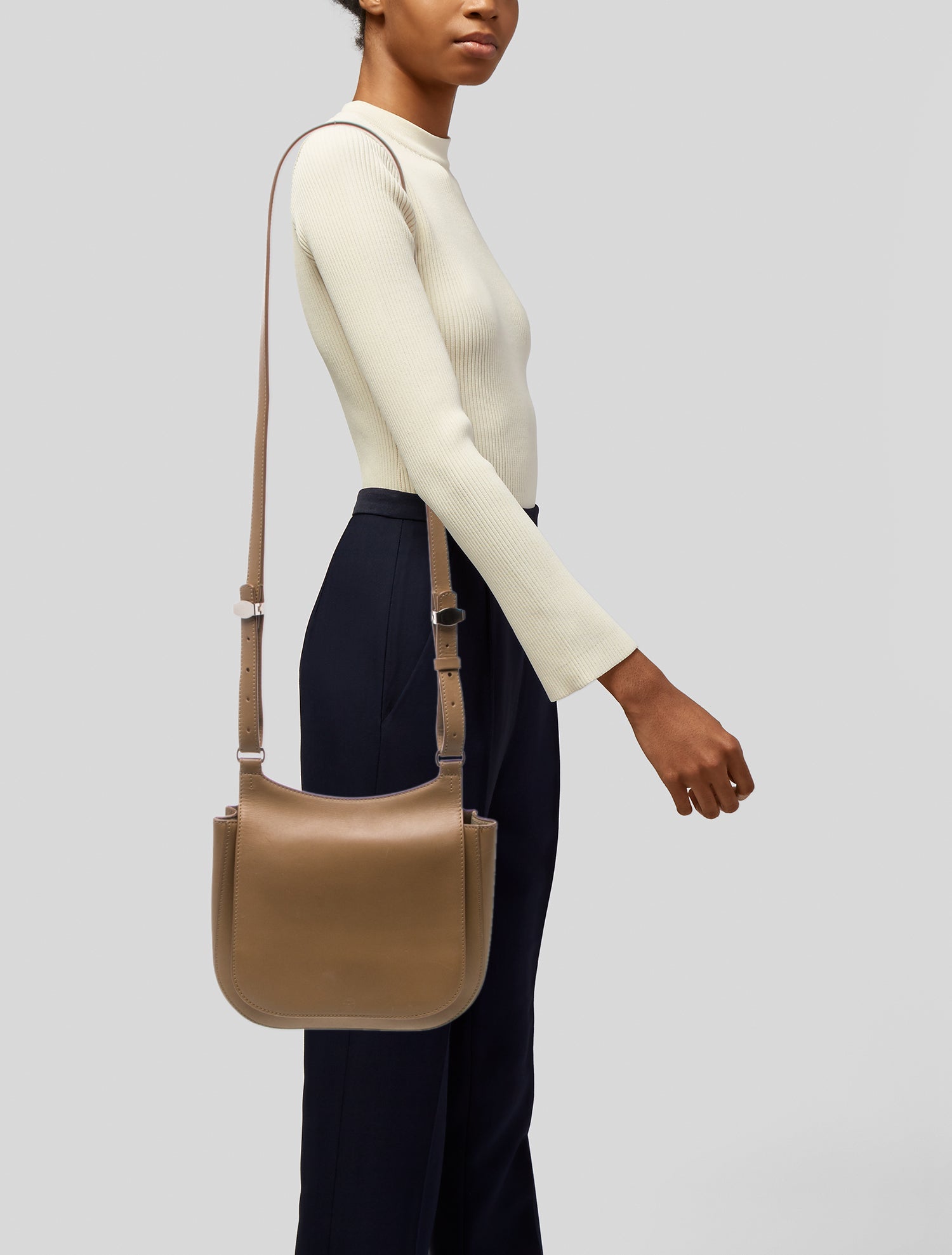 The Row Leather Hunting 9