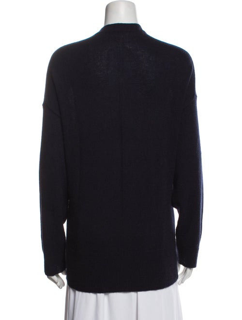The Row Cashmere Crew Neck Sweater