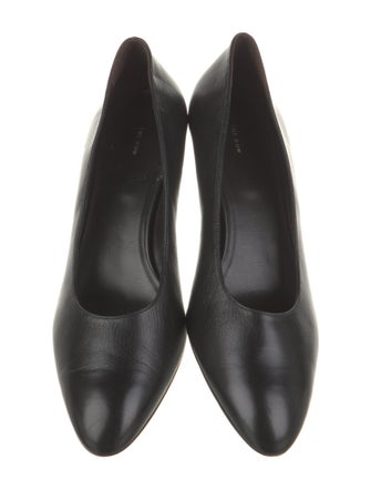The Row Luisa Pump Leather Pumps