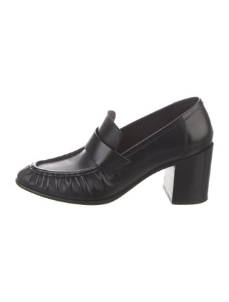 The Row Loafer Leather Pumps