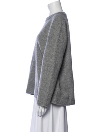 The Row Cashmere Crew Neck Sweater