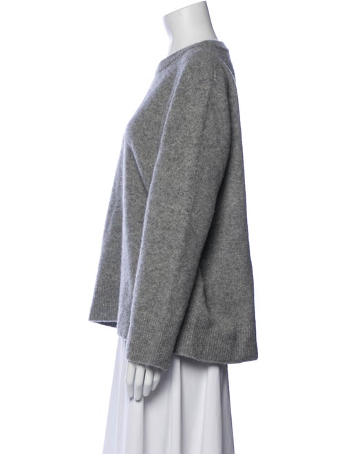 The Row Cashmere Crew Neck Sweater