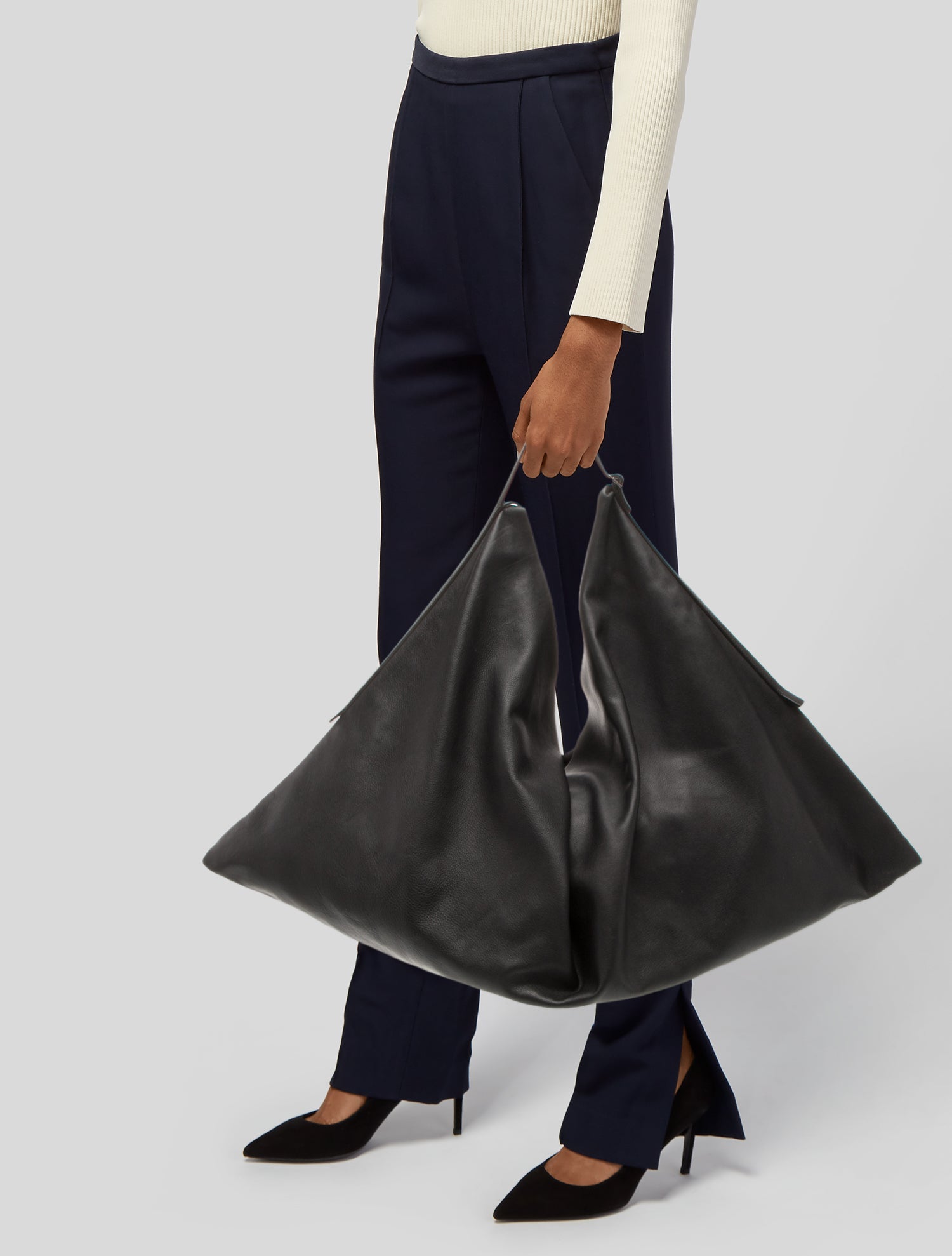 The Row Leather Bindle