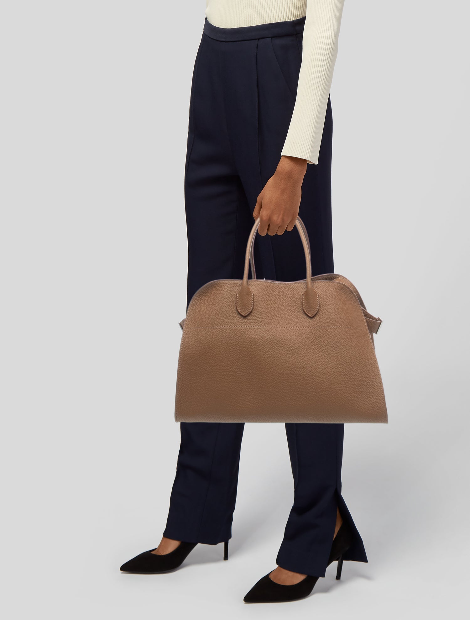 The Row Leather Soft Margaux 15