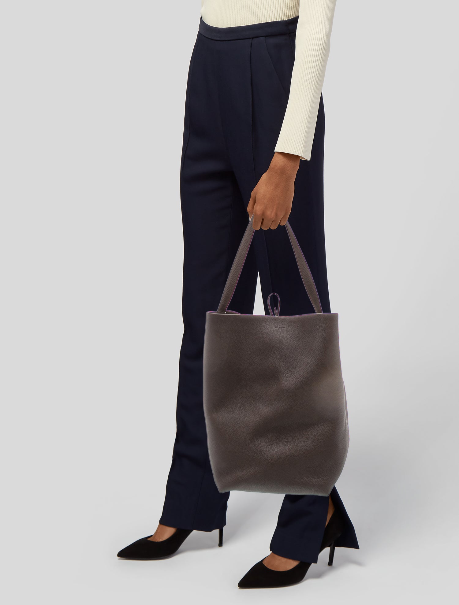 バッグ BALENCIAGA Leather Scaffold Shopper Tote Balenciaga Scaffold Shopper Tote XL - Black Totes, Handbags