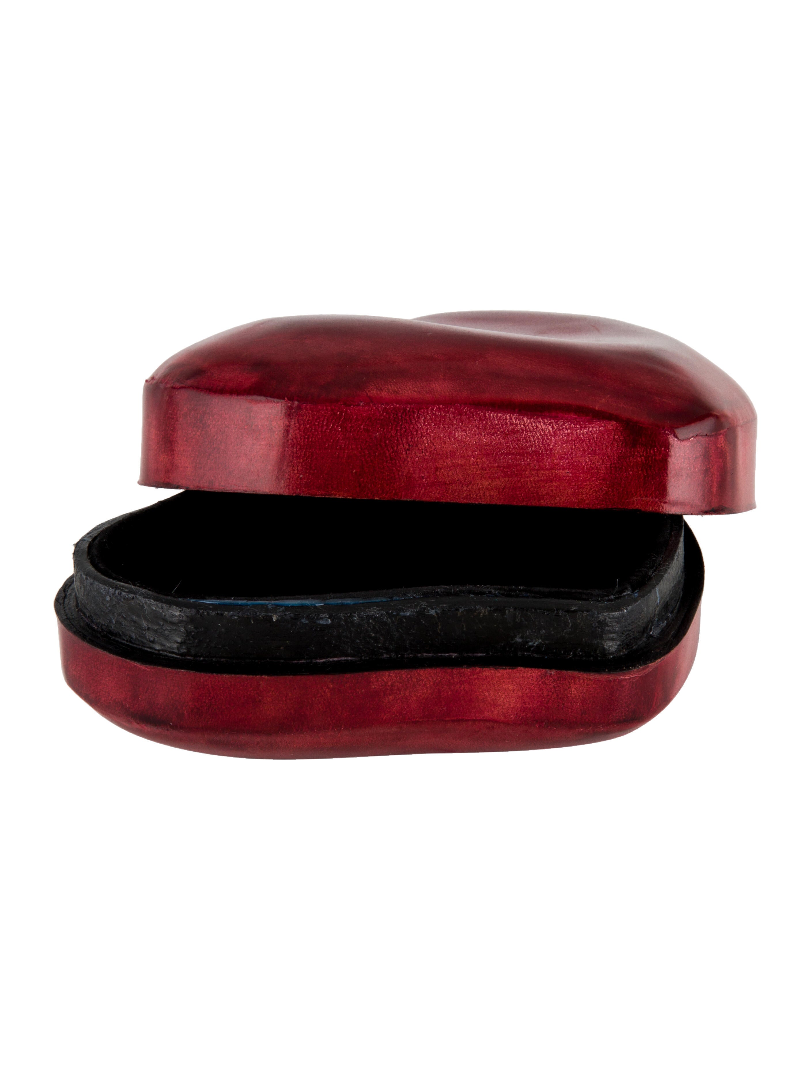 Tiffany & Co. Elsa Peretti Leather Heart Box - Red Decorative