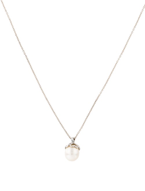 Tiffany & Co. Pearl Heart Cap Pendant Necklace