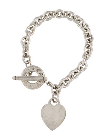 Tiffany & Co. Charm Heart Tag Toggle Bracelet