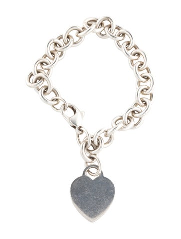 Tiffany & Co. Charm Heart Tag Bracelet