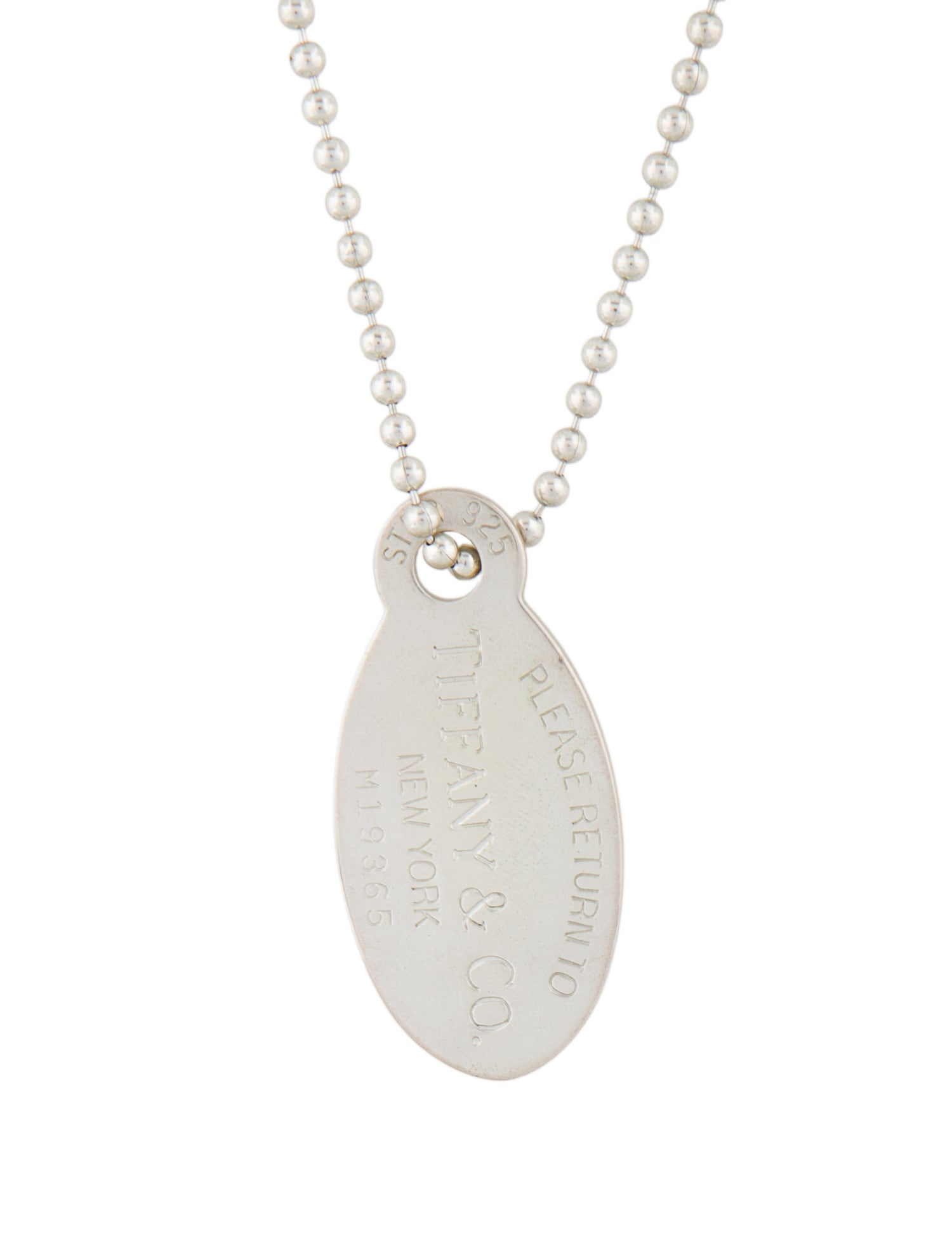 Tiffany & Co. Return to Tiffany Oval Tag Pendant Necklace
