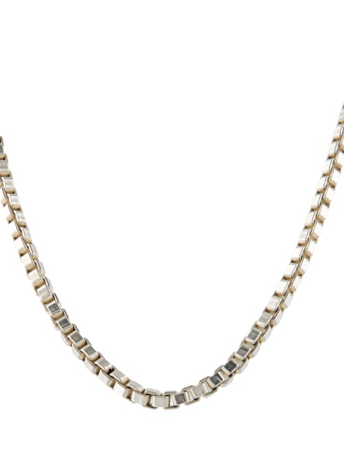 Tiffany & Co. Venetian Link Chain Necklace