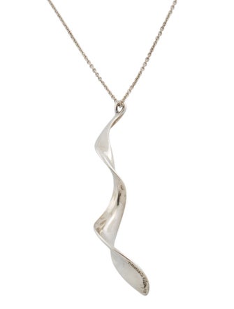 Tiffany & Co. Orchid Drop Pendant Necklace