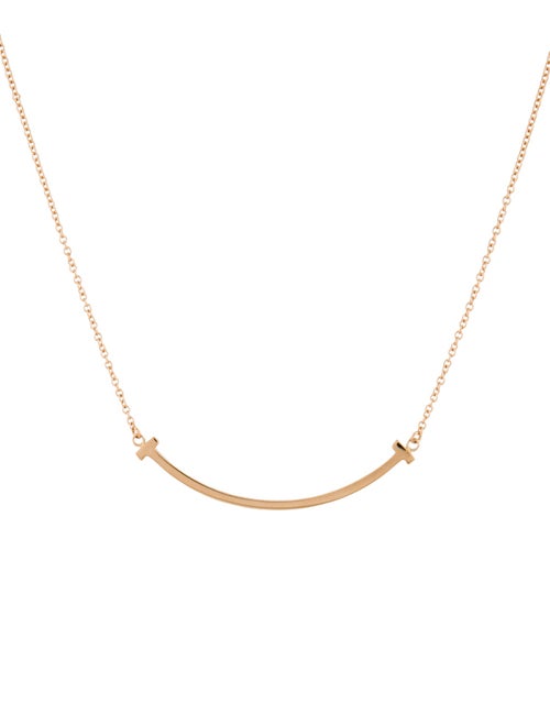 Tiffany & Co. 18K T Small Smile Pendant Necklace