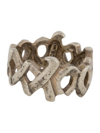Tiffany & Co. Love & Kisses Ring