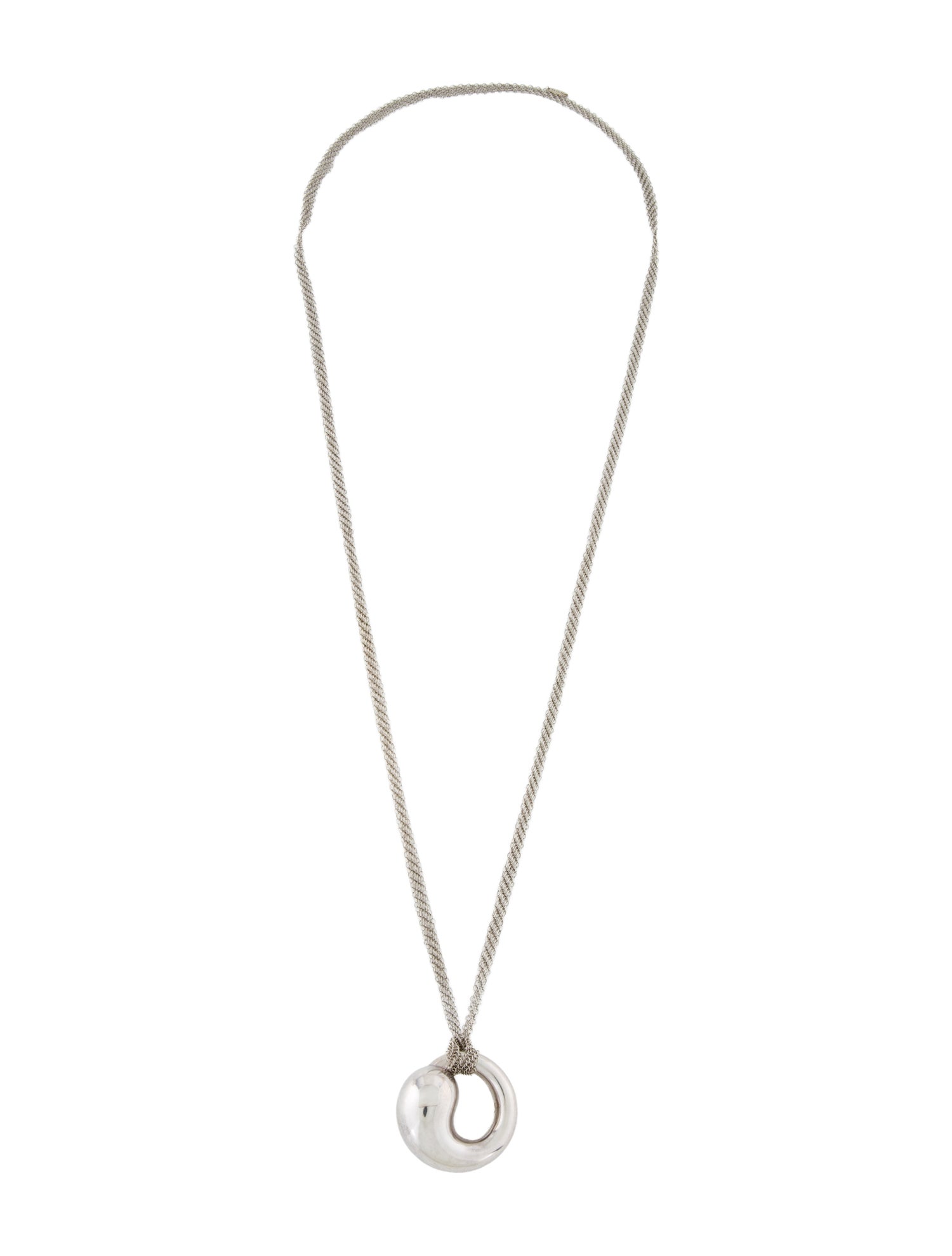 Tiffany & Co. Eternal Circle Mesh Pendant Necklace