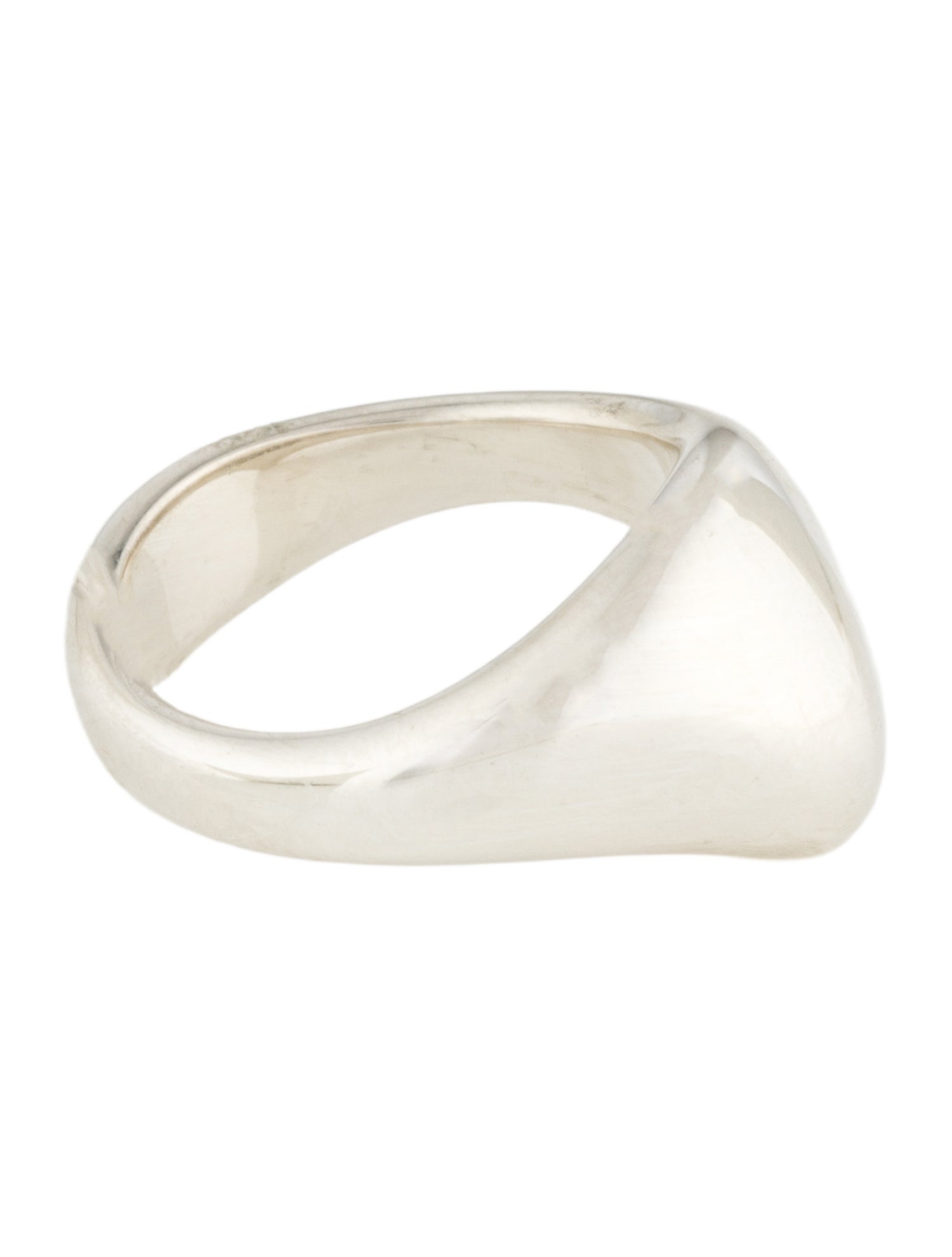 Tiffany & Co. Cat Island Shell Ring